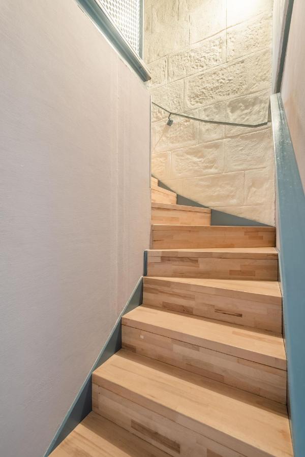 Studio En Duplex-Aircon-Terrasse-Parking-Calme Бордо Экстерьер фото
