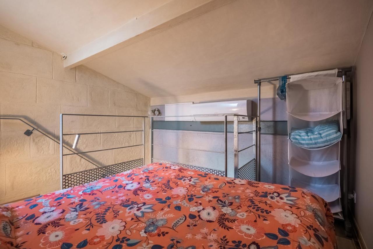 Studio En Duplex-Aircon-Terrasse-Parking-Calme Бордо Экстерьер фото